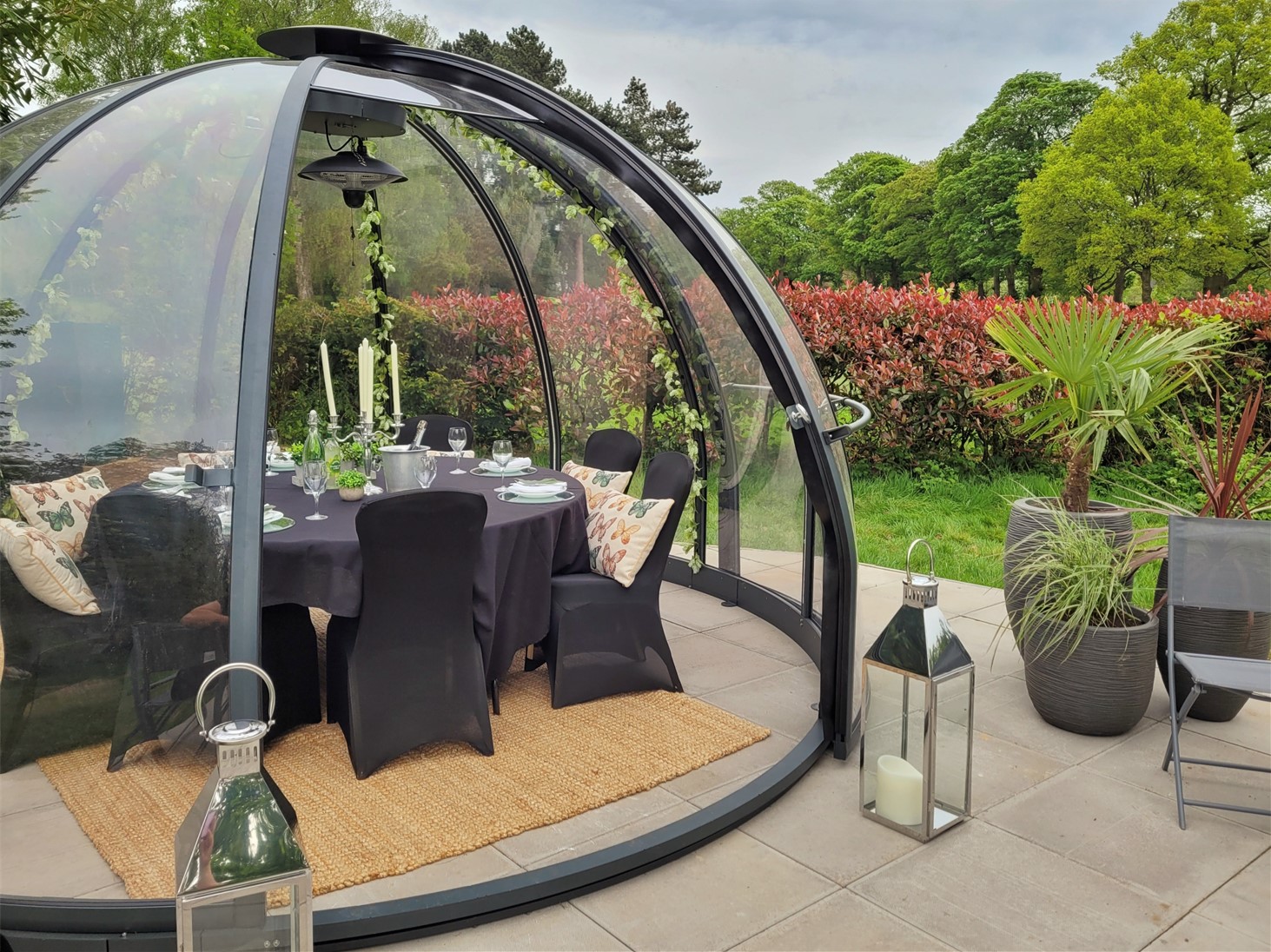 Dining Dome