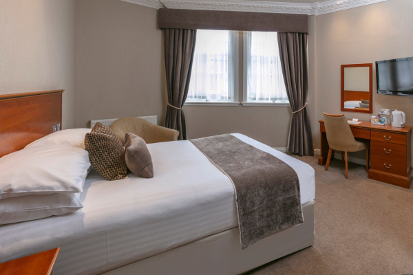 The George Hotel